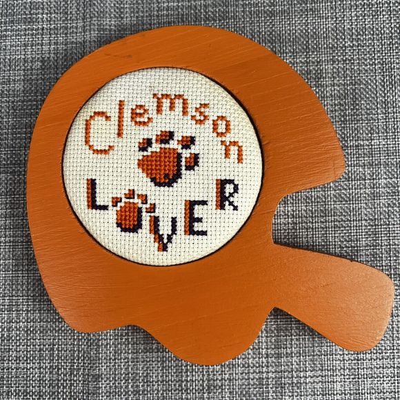 Clemson Lover Cross Stitch Wall Art Tigers Helmet‎ Wooden Frame Handmade Vtg - Picture 1 of 6